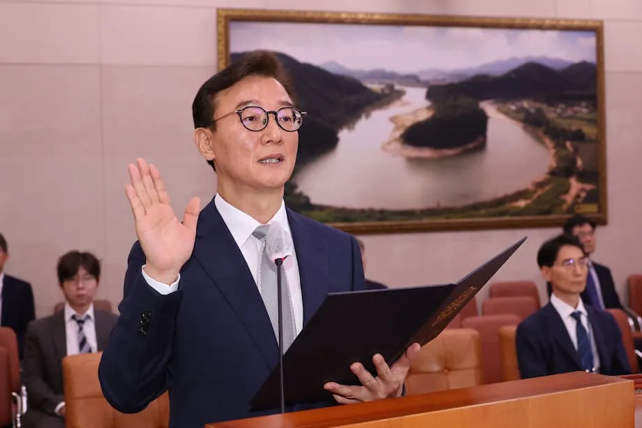 북극 항로를 향한 한국의 전략적 도전: 기회와 과제, 그리고 국제적 이해관계