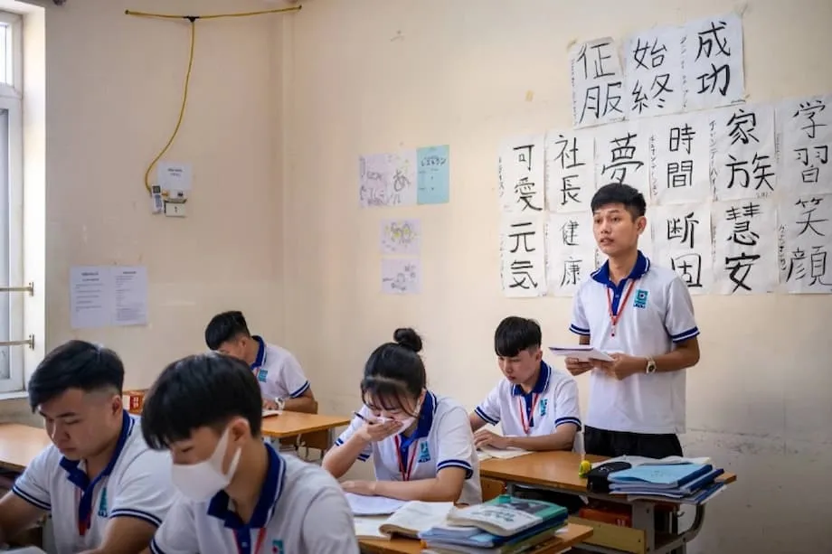 일본의 외국인 노동자 신규 체류 제도: 이민 정책의 중대한 전환