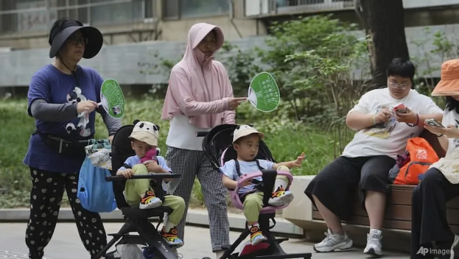 중국 보육 보조금 정책, 미혼모 배제 논란 불러