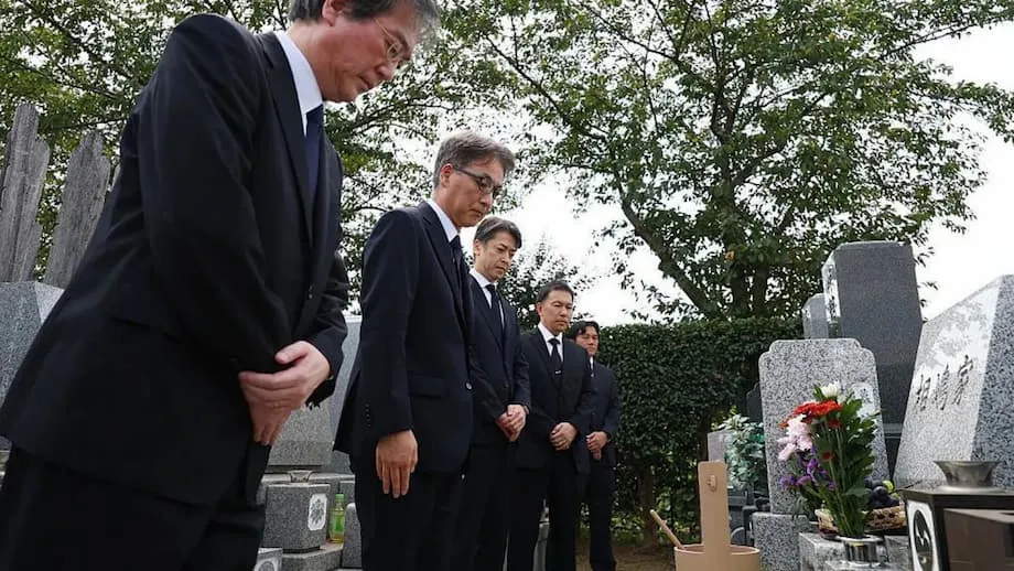 일본, 묘소에서 사죄하다: 아이시마 시즈오의 비극적 사건과 ‘인질 사법’의 위기