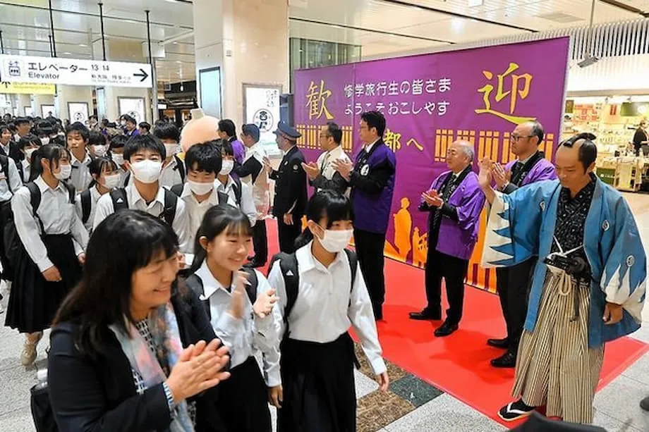 교토 인파에 일본 학교들 수학여행 재검토