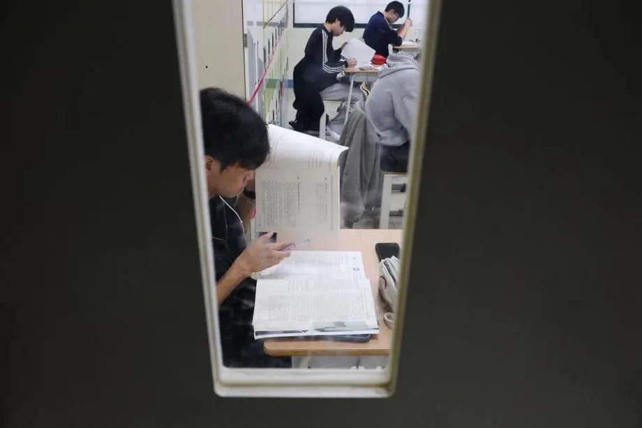 한국, 수능 제도의 공정성 회복 위해 ‘사교육 카르텔’ 겨냥