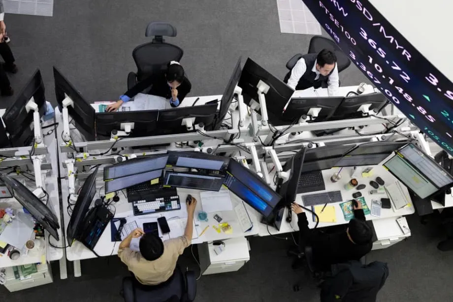 한국 ETF 시장 급성장…자금 유입에서 대만 앞서며 역내 주도권 넘봐