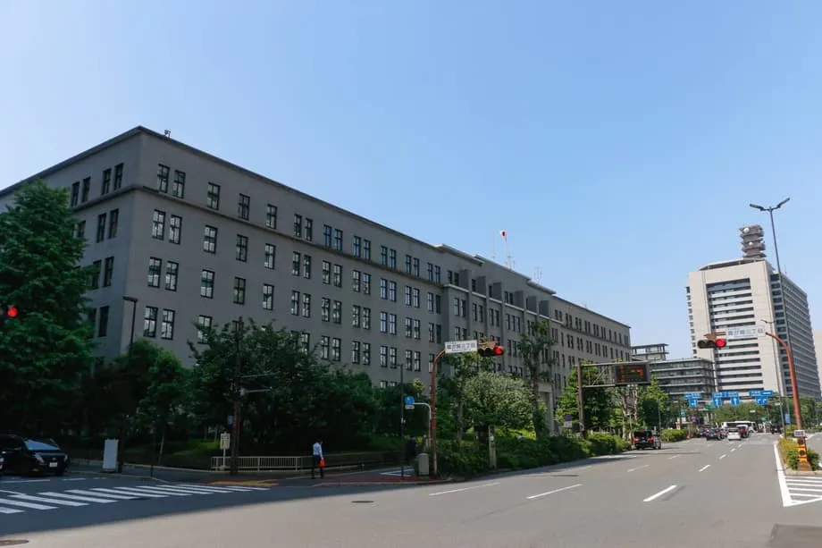 의사 공급 과잉 우려에 일본, 의대 정원 대폭 감축 제안
