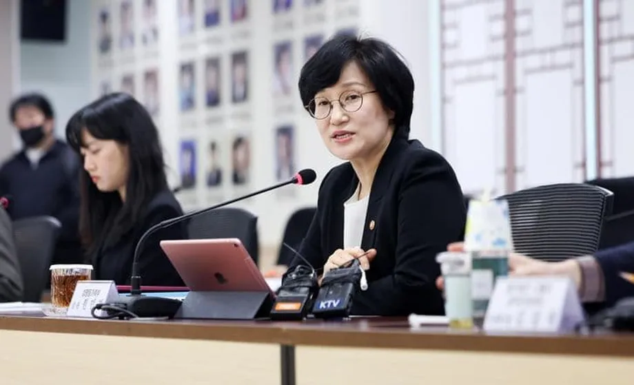 한국, 취약한 외국인 노동자 보호 위해 인신매매 방지 정책 전면 개편