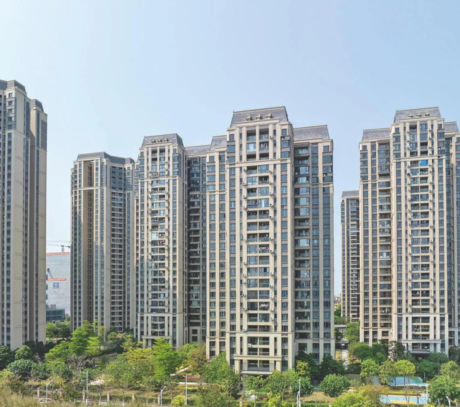 Shenzhen Tightens Home Presale Rules as Seven Chinese Cities Shift Toward Completed Housing