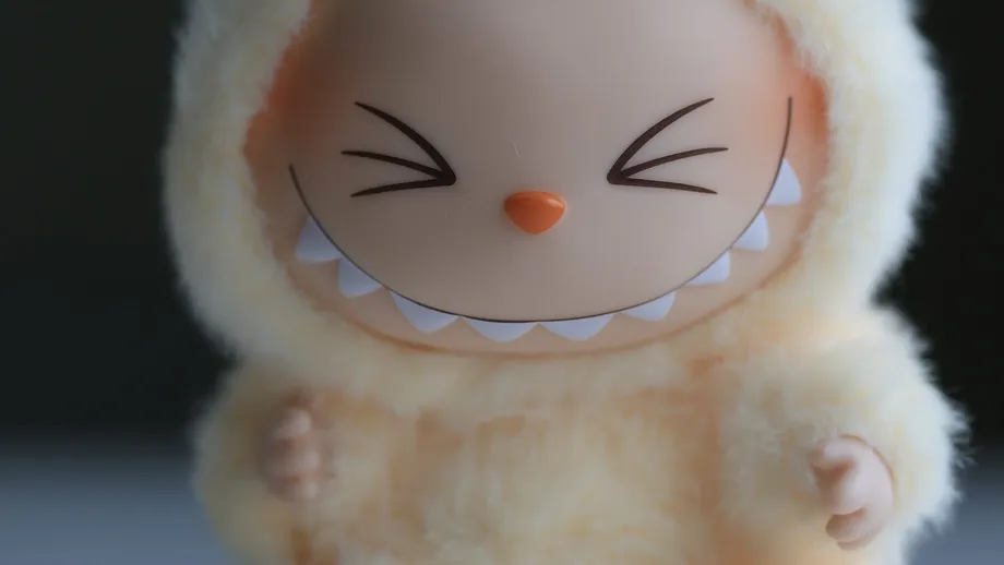 Pop Mart Revenue Falls 45% to 50% as Overseas Slump Tests Growth Beyond Labubu